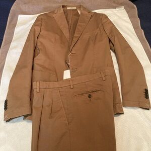 Corneliani NWT 2 piece cotton summer suit size 40R made in Italy